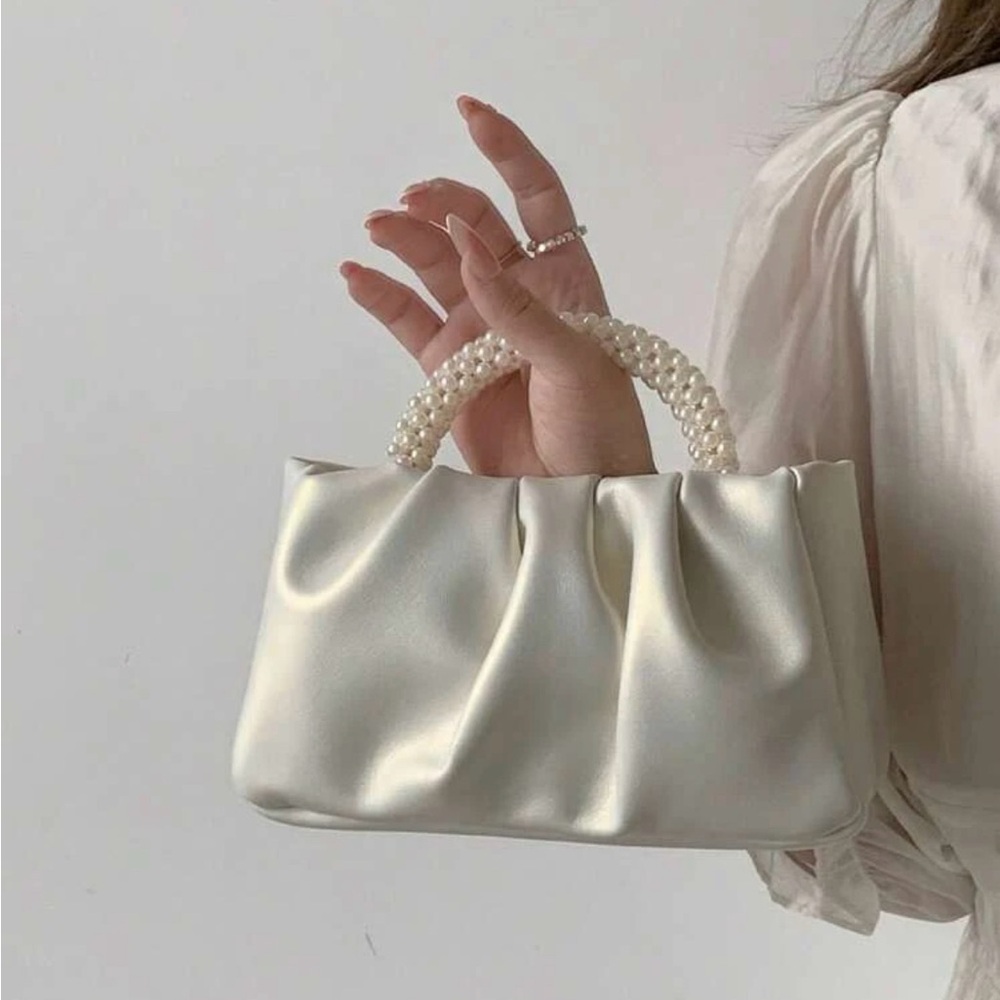 White pearl bag